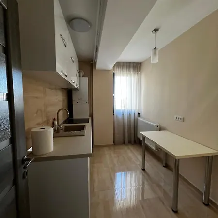 아파트 Apartament *